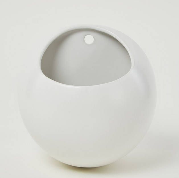 Present Time Bloempotten Wall plant pot Globe ceramic matt white Wit online kopen